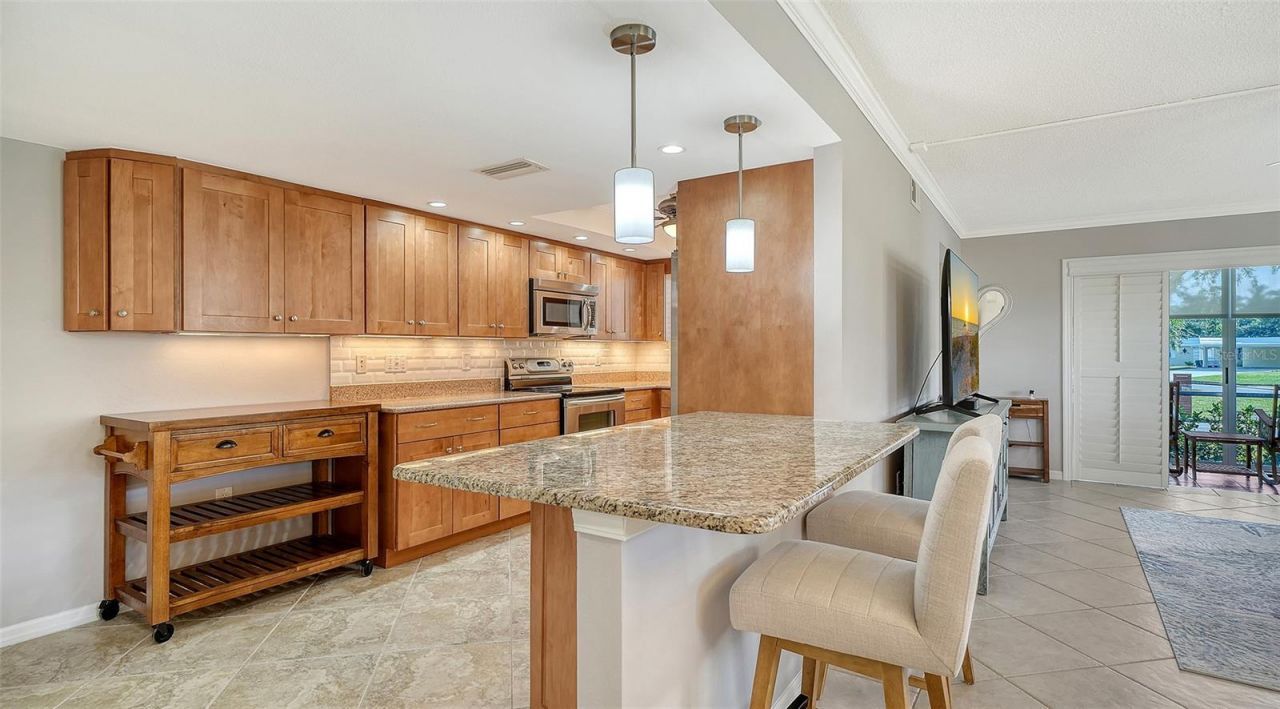 1701 Southwood Street, Unit 1701, Sarasota, FL 34231 Photo