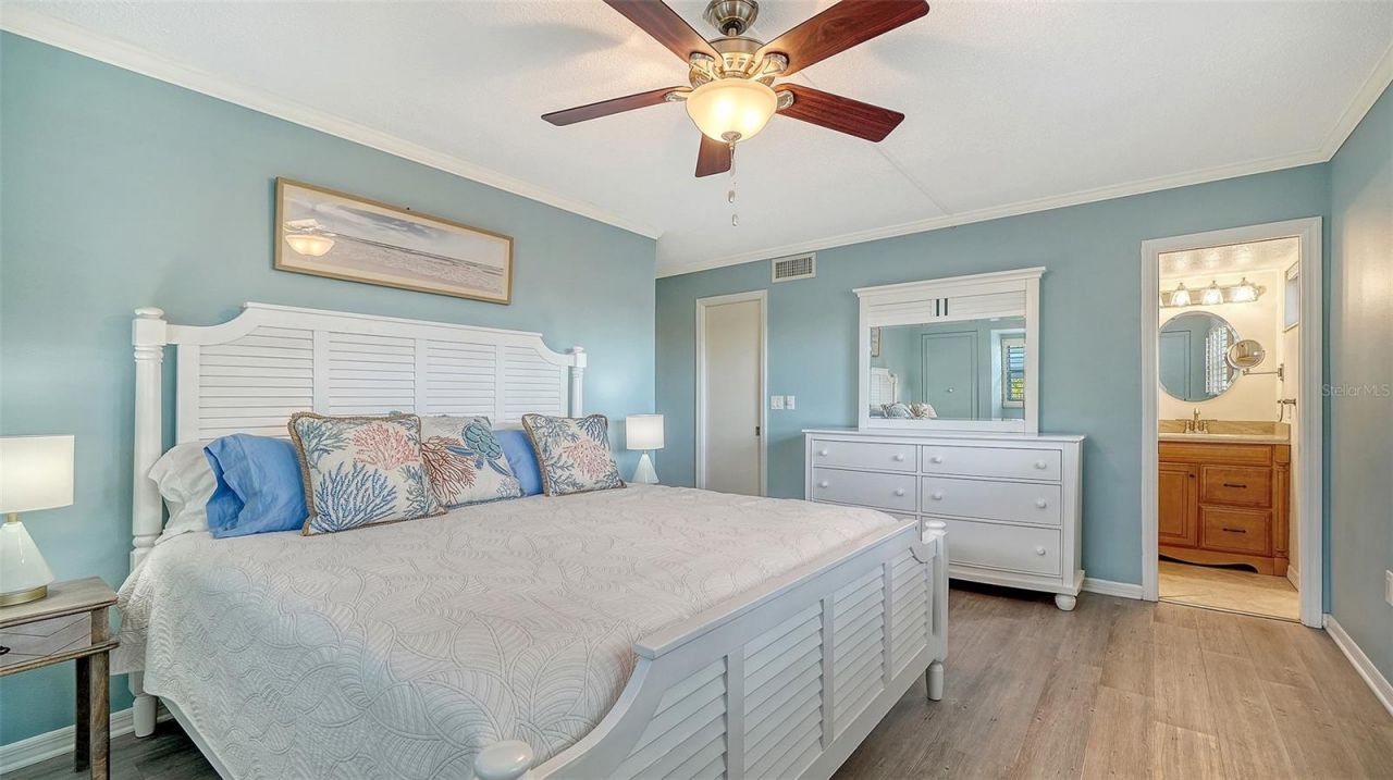 1701 Southwood Street, Unit 1701, Sarasota, FL 34231 Photo