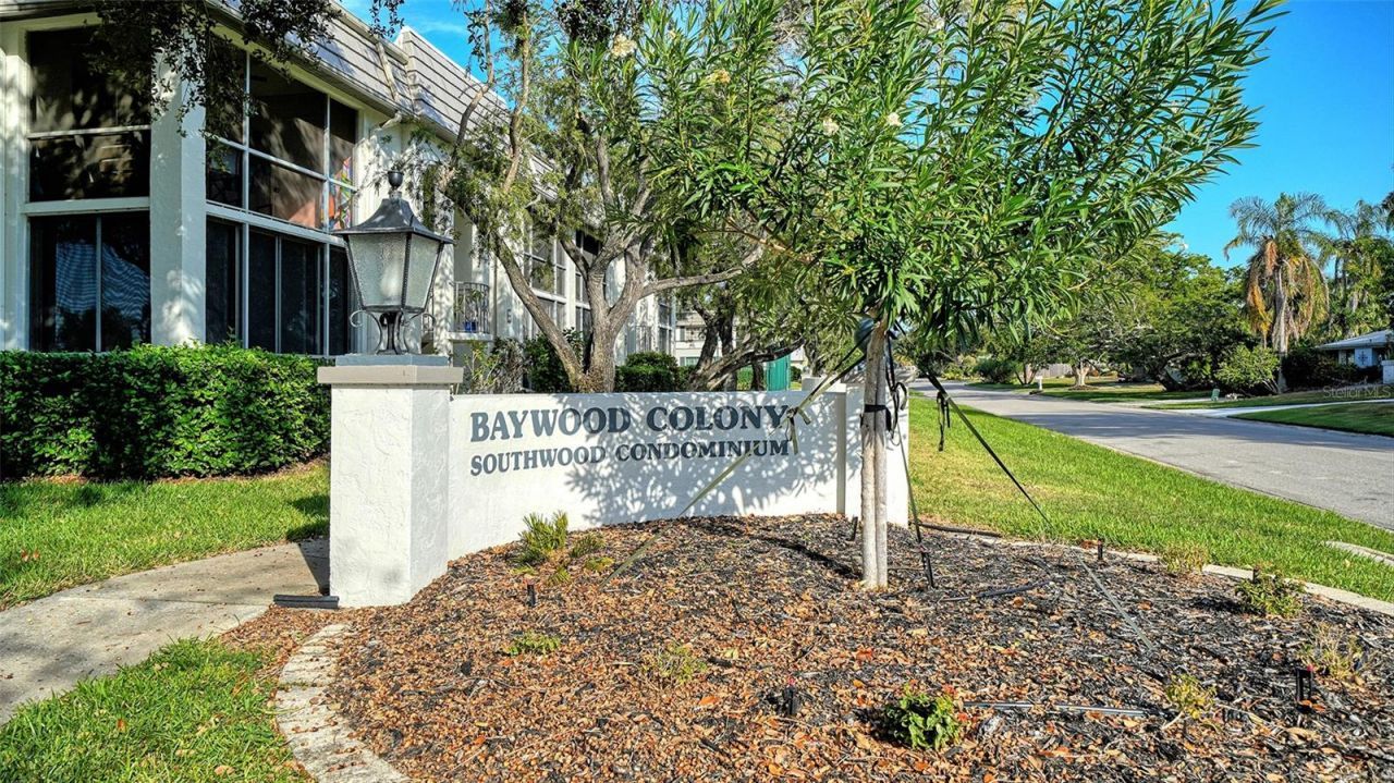 1701 Southwood Street, Unit 1701, Sarasota, FL 34231 Photo