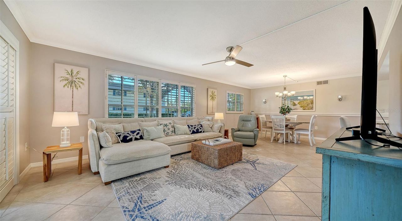 1701 Southwood Street, Unit 1701, Sarasota, FL 34231 Photo