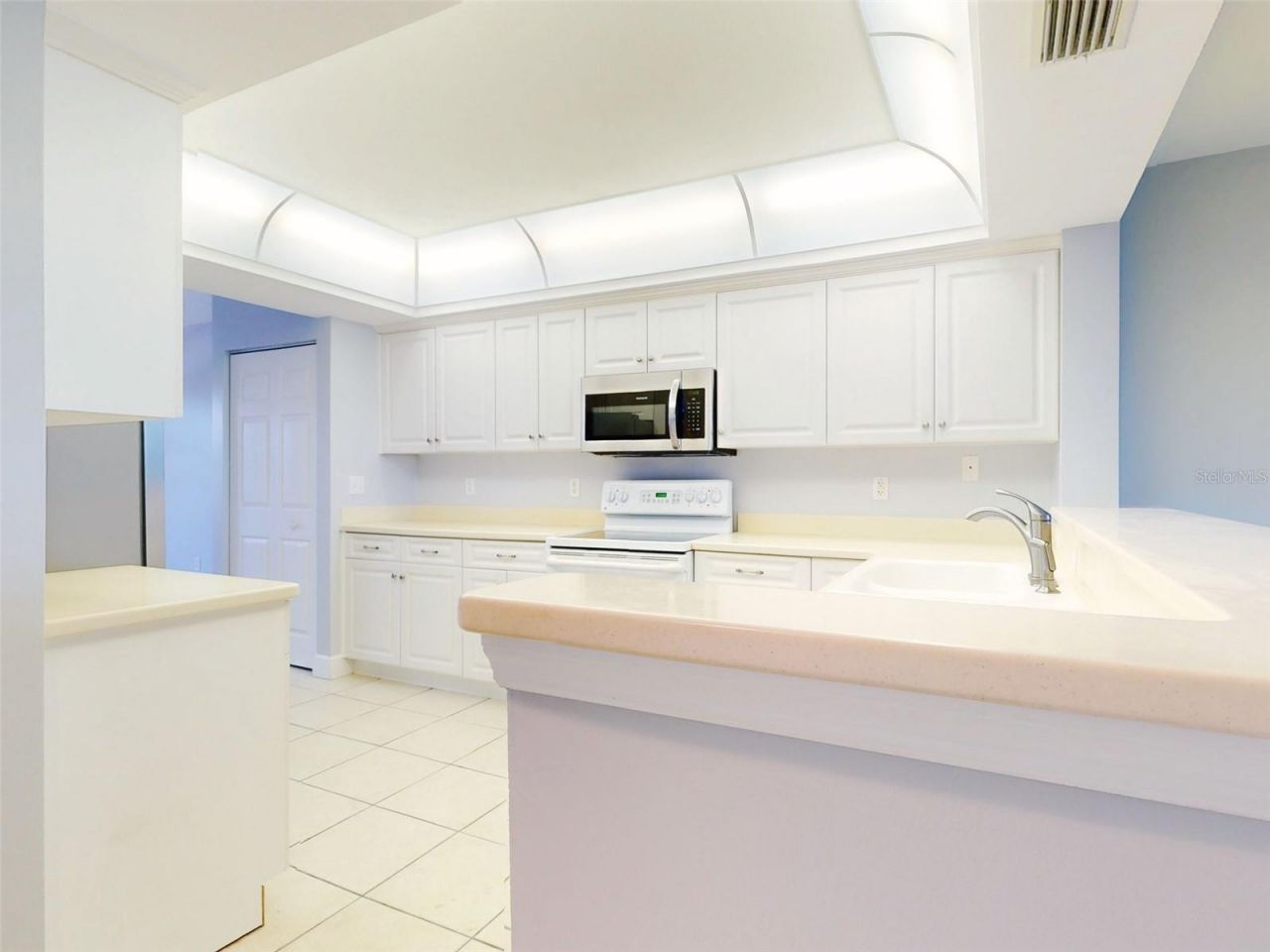 430 Bouchelle Drive, Unit 202, New Smyrna Beach, FL 32169 Photo