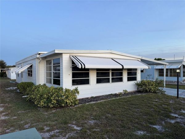 6734 KENSINGTON DRIVE NE, WINTER HAVEN, FL 33881