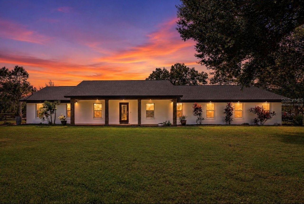 2506 Hawk Griffin Road, Plant City, FL 33565 Main Photo