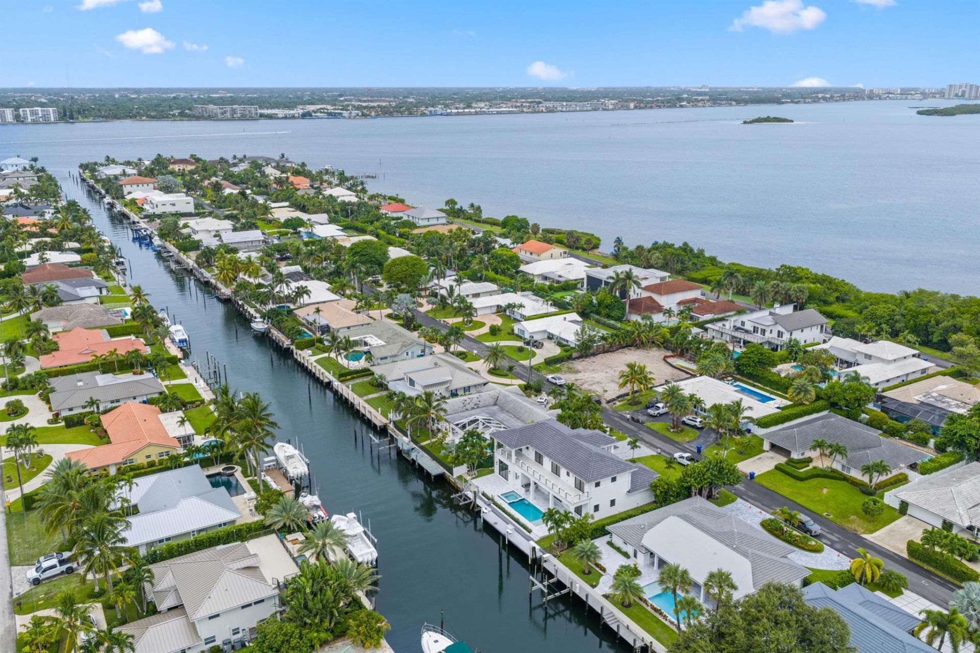 1211 Gulfstream Way, Singer Island, FL 33404 Photo