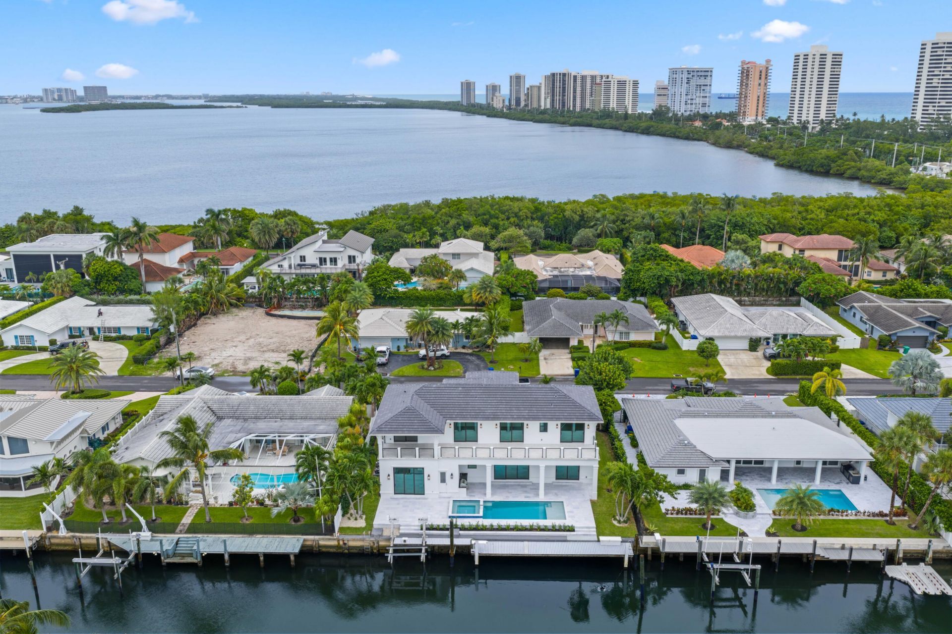 1211 Gulfstream Way, Singer Island, FL 33404 Photo