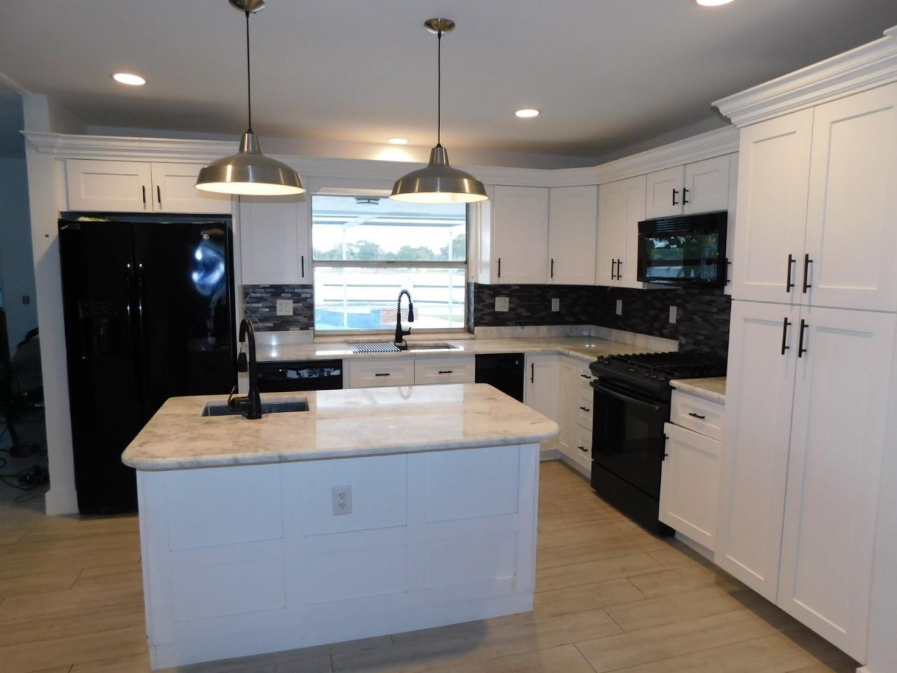 8671 NW 19th Street, Pembroke Pines, FL 33024 Photo