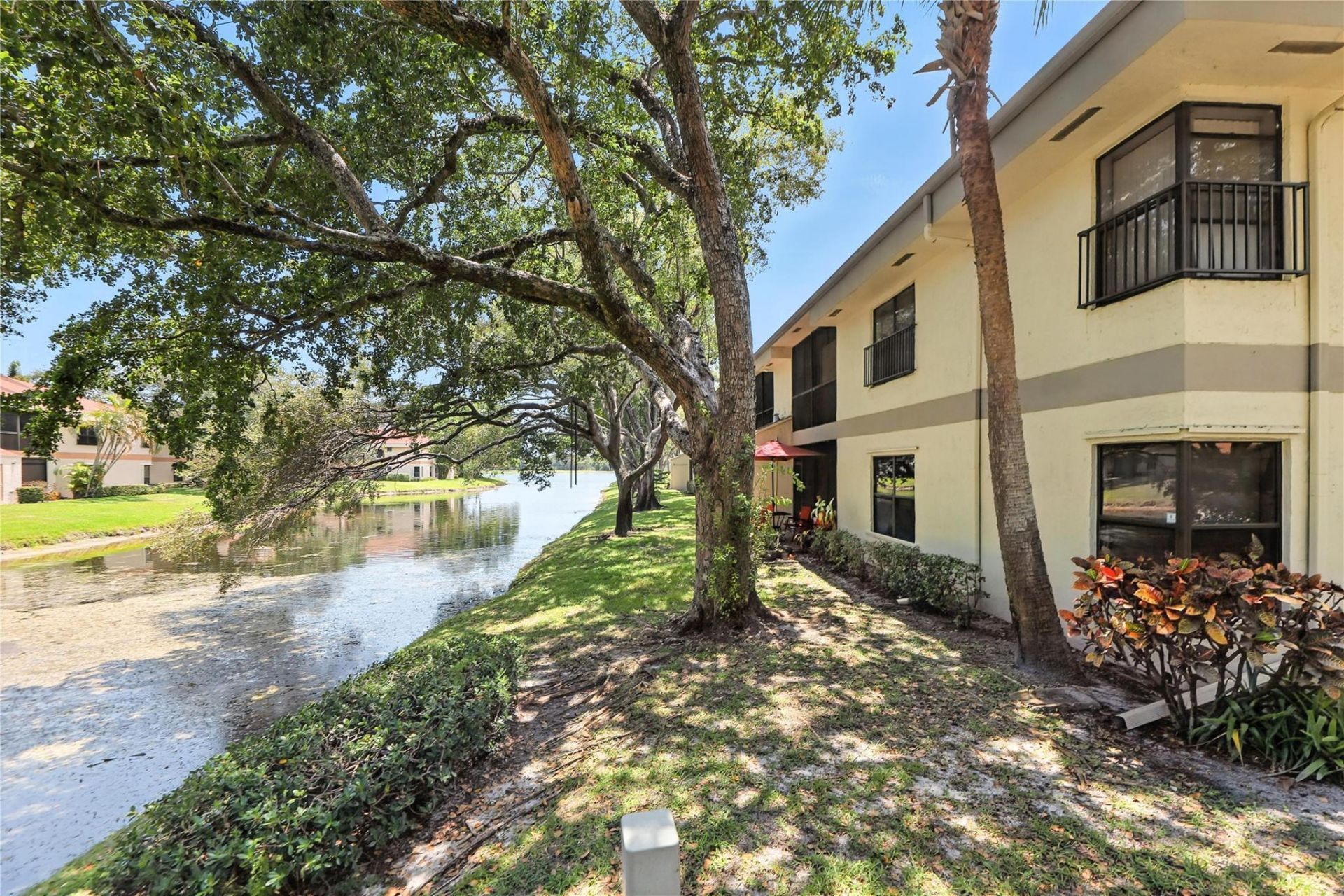 2881 Carambola Circle S, Unit 2072, Coconut Creek, FL 33066 Photo