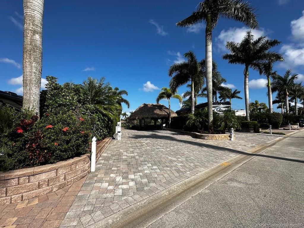 265 NW Hazard Way, Port Saint Lucie, FL 34986 Photo