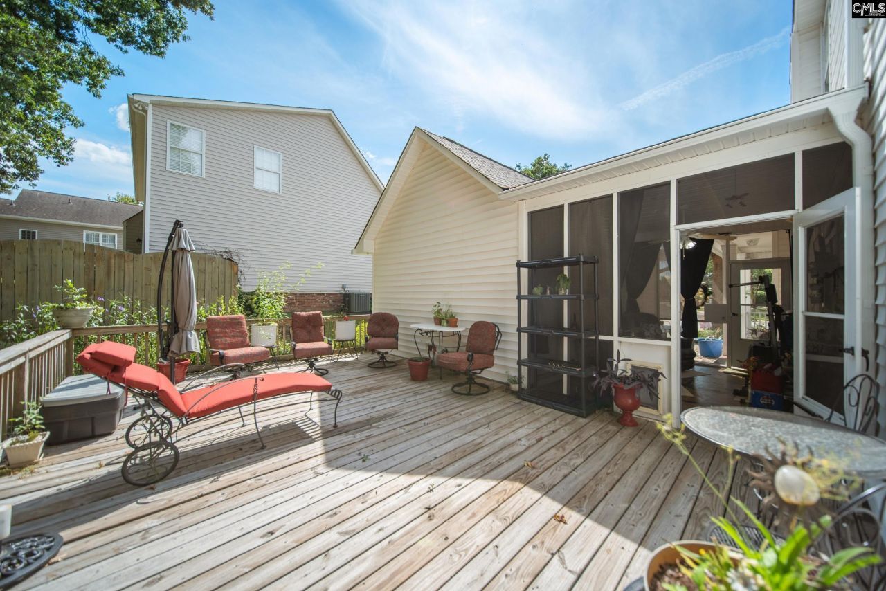 108 Red Barn Road Photo 18