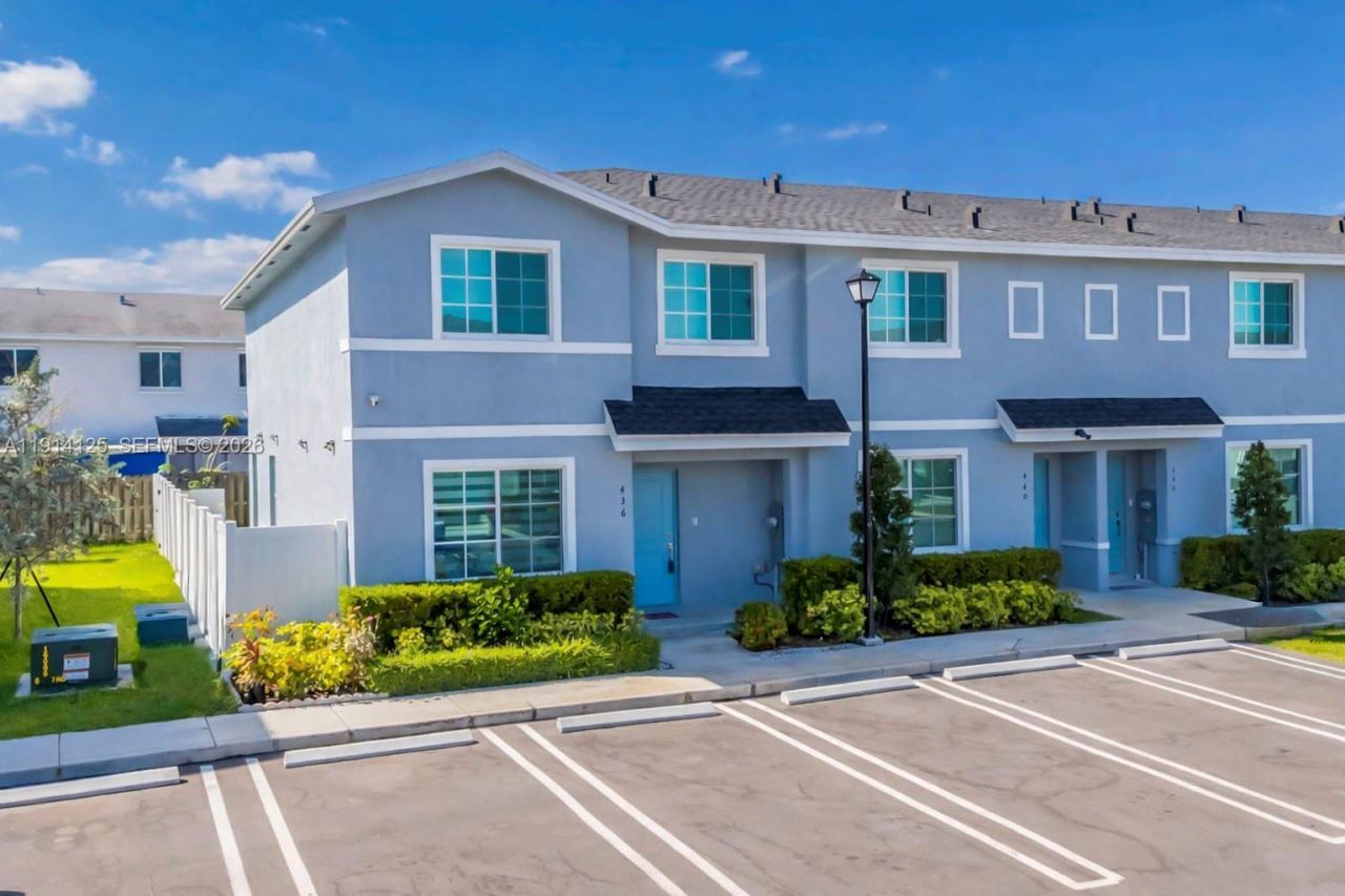 436 NW 11th Ave, Florida City, FL 33034 Photo