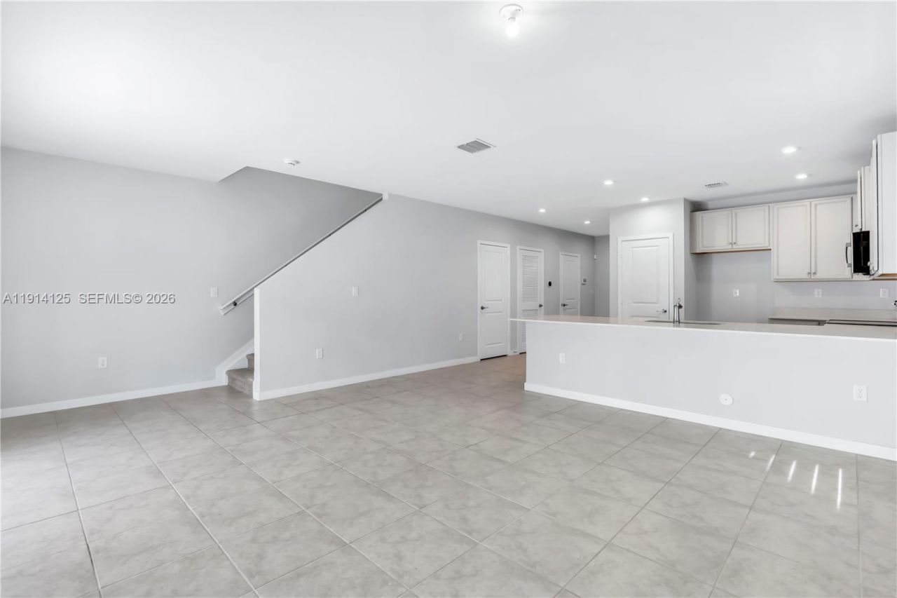 436 NW 11th Ave, Florida City, FL 33034 Photo