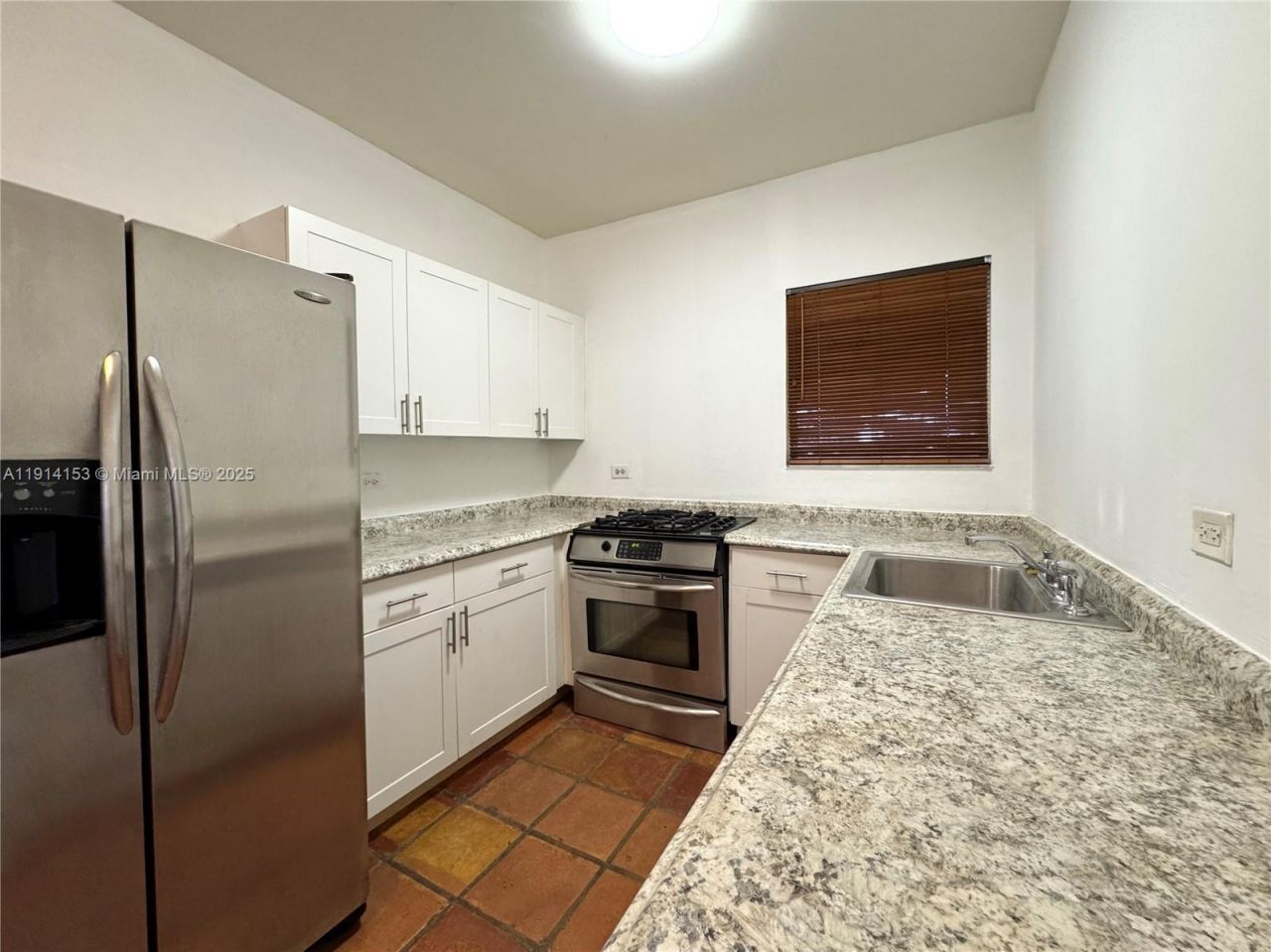 756 Meridian Ave, Unit 9, Miami Beach, FL 33139 Photo