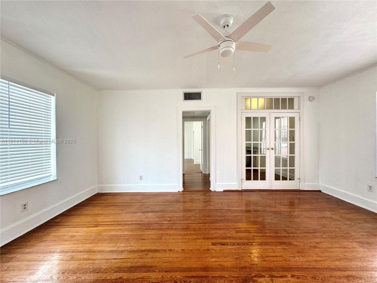 756 Meridian Ave, Unit 9, Miami Beach, FL 33139 Photo