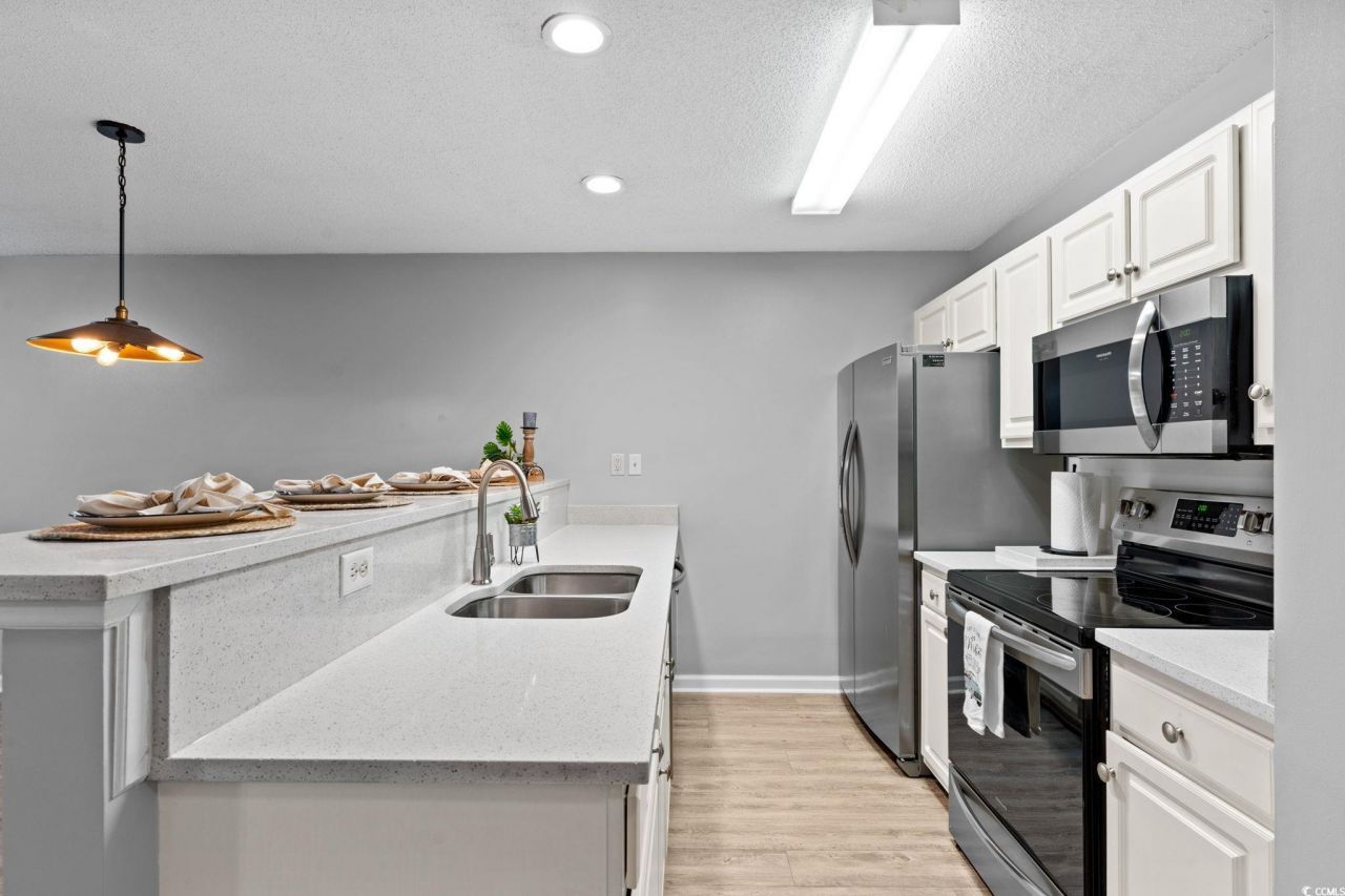 4506 W Harbour Ct. Photo 5