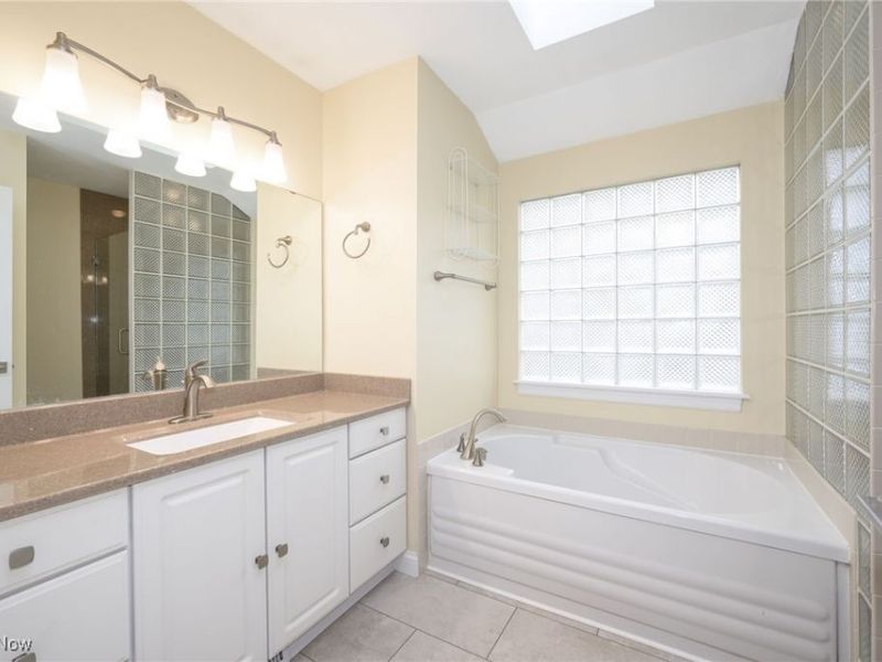 2975 Waterford Drive, Twinsburg, OH 44087 Photo 23