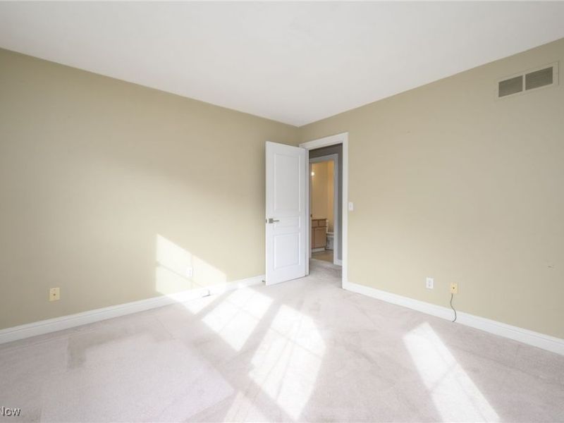 2975 Waterford Drive, Twinsburg, OH 44087 Photo 29