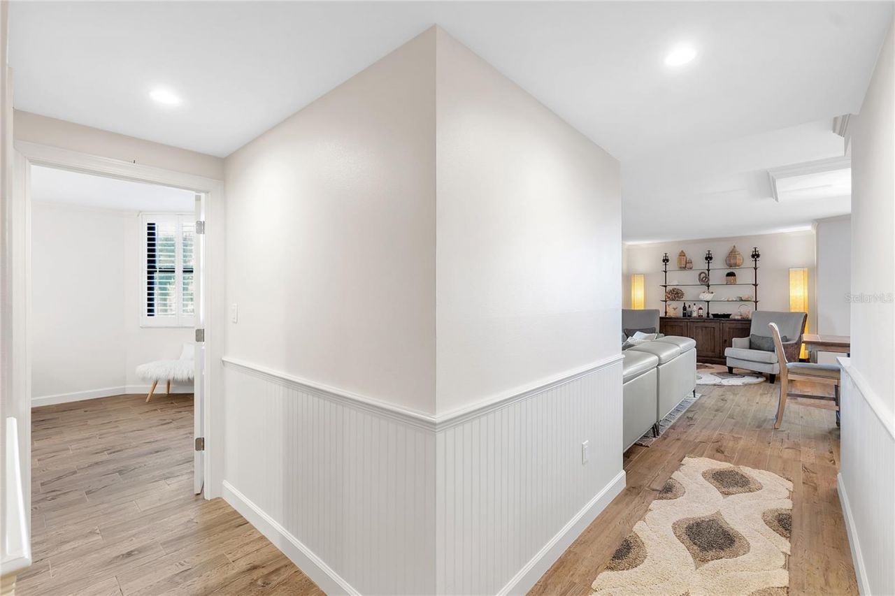 1000 Longboat Club Road, Unit 204, Longboat Key, FL 34228 Photo