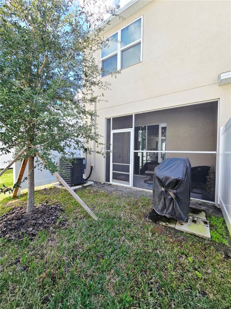 6334 Fairmont Lane, Palmetto, FL 34221 Photo