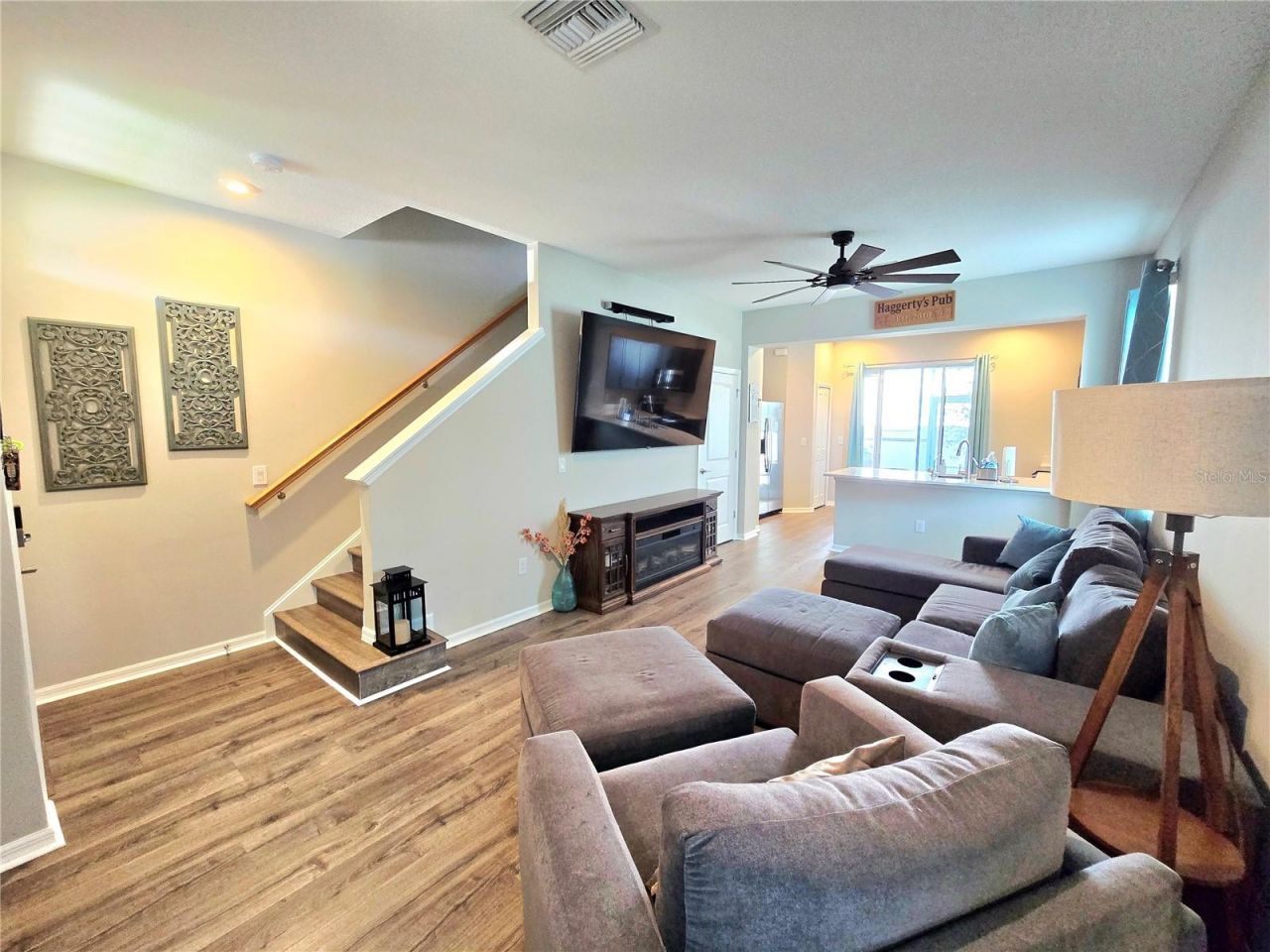 6334 Fairmont Lane, Palmetto, FL 34221 Photo