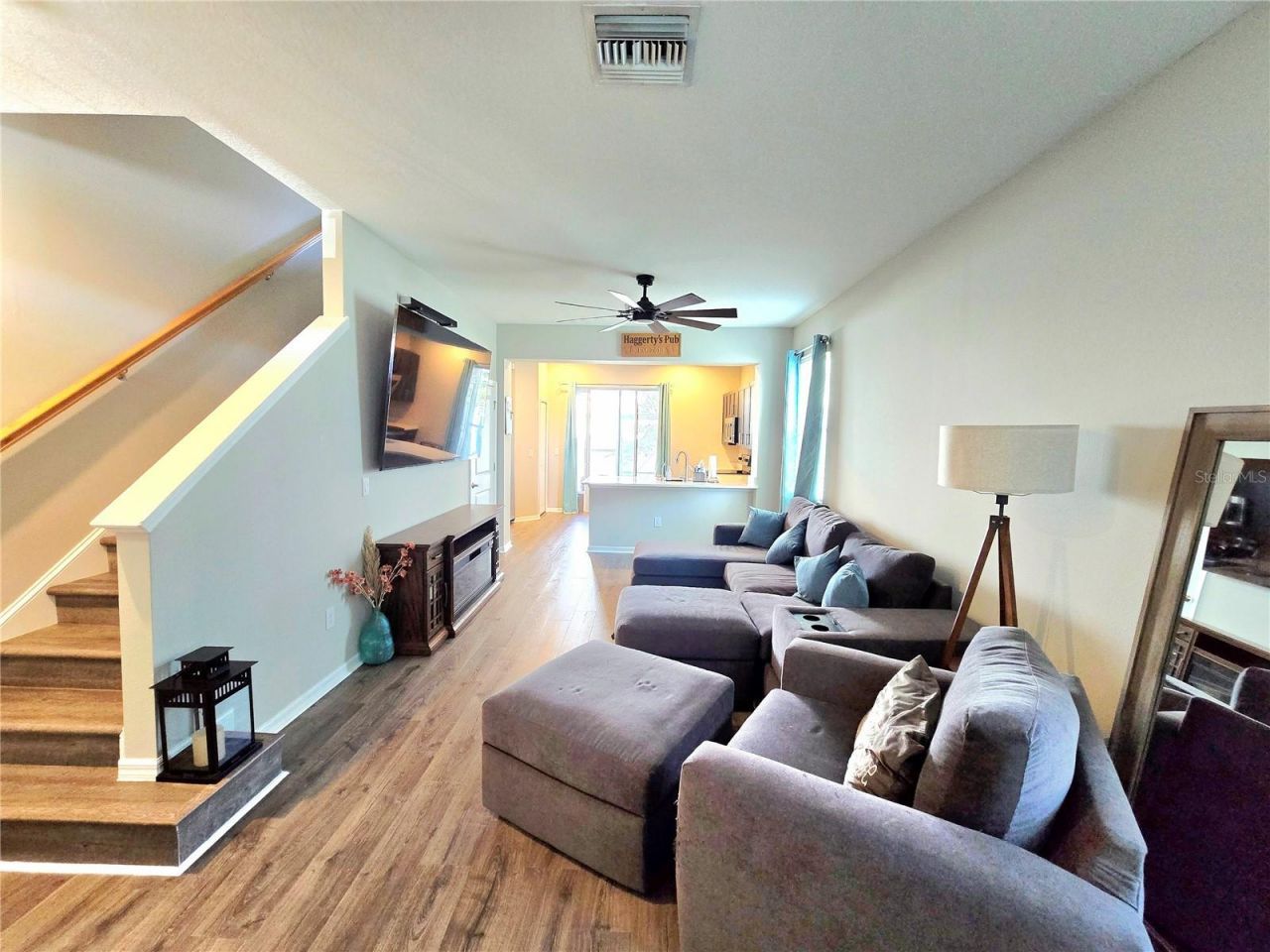 6334 Fairmont Lane, Palmetto, FL 34221 Photo