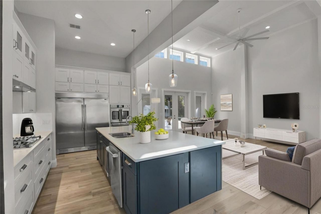 801 Lakeshore Drive, Eustis, FL 32726 Photo