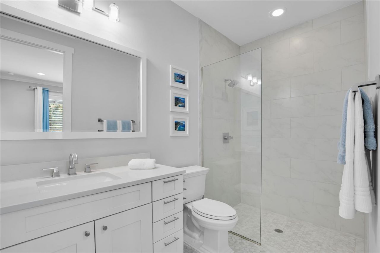 801 Lakeshore Drive, Eustis, FL 32726 Photo