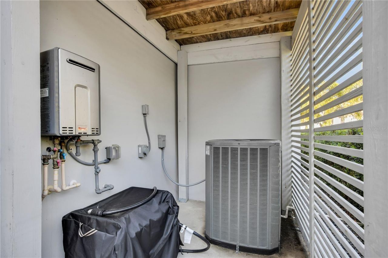 801 Lakeshore Drive, Eustis, FL 32726 Photo