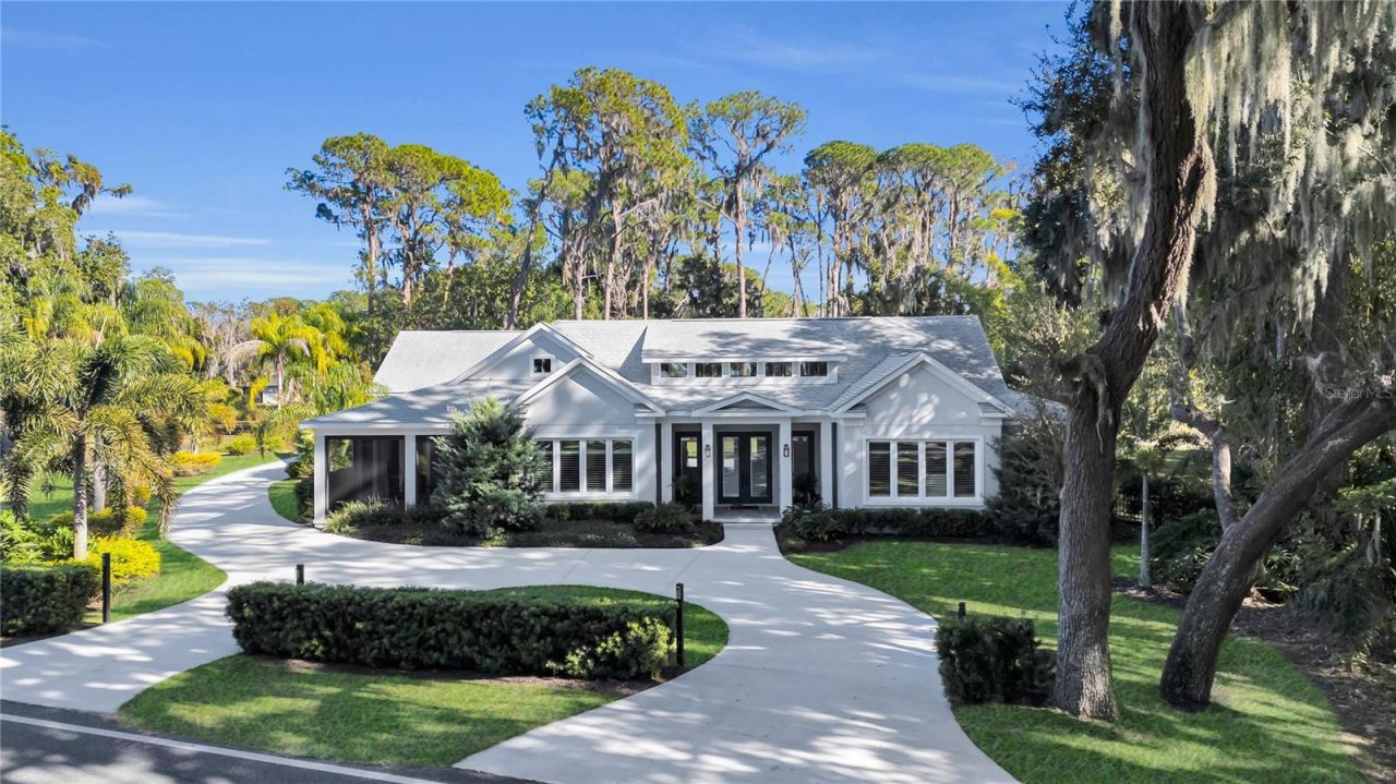 801 Lakeshore Drive, Eustis, FL 32726 Photo