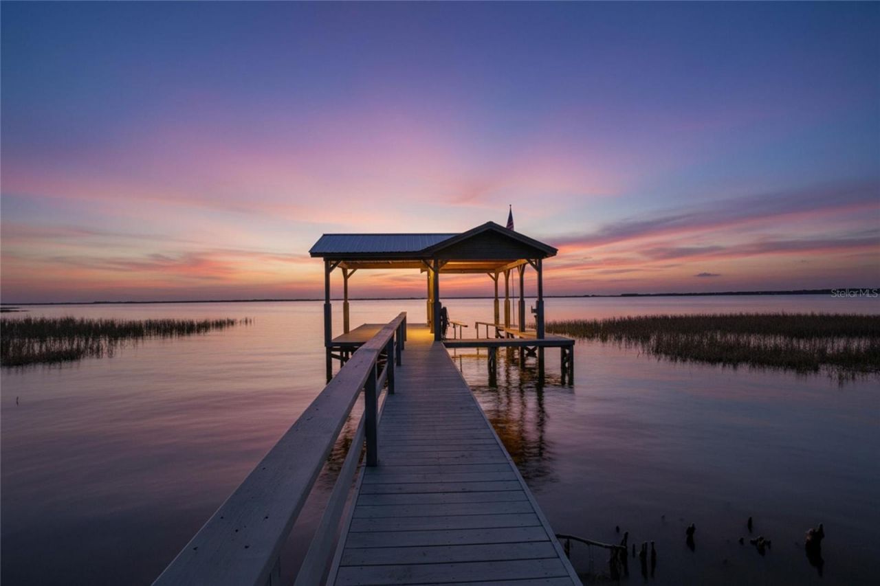 801 Lakeshore Drive, Eustis, FL 32726 Photo