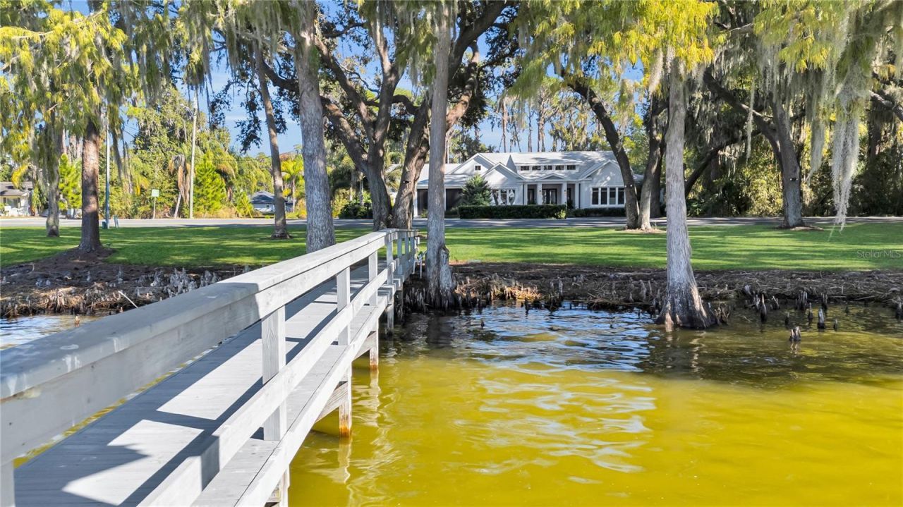 801 Lakeshore Drive, Eustis, FL 32726 Photo