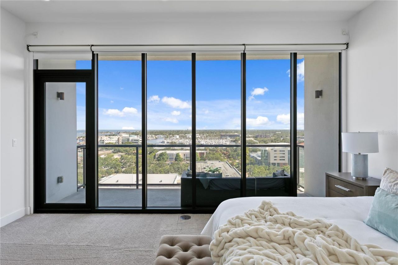 199 Dali Boulevard, Unit PH-2, Saint Petersburg, FL 33701 Photo