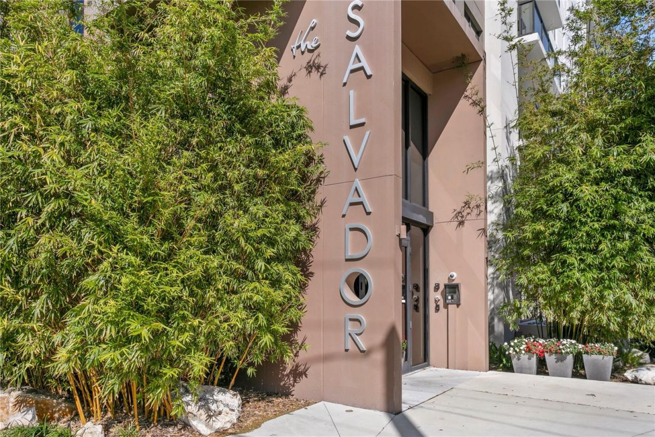 199 Dali Boulevard, Unit PH-2, Saint Petersburg, FL 33701 Photo