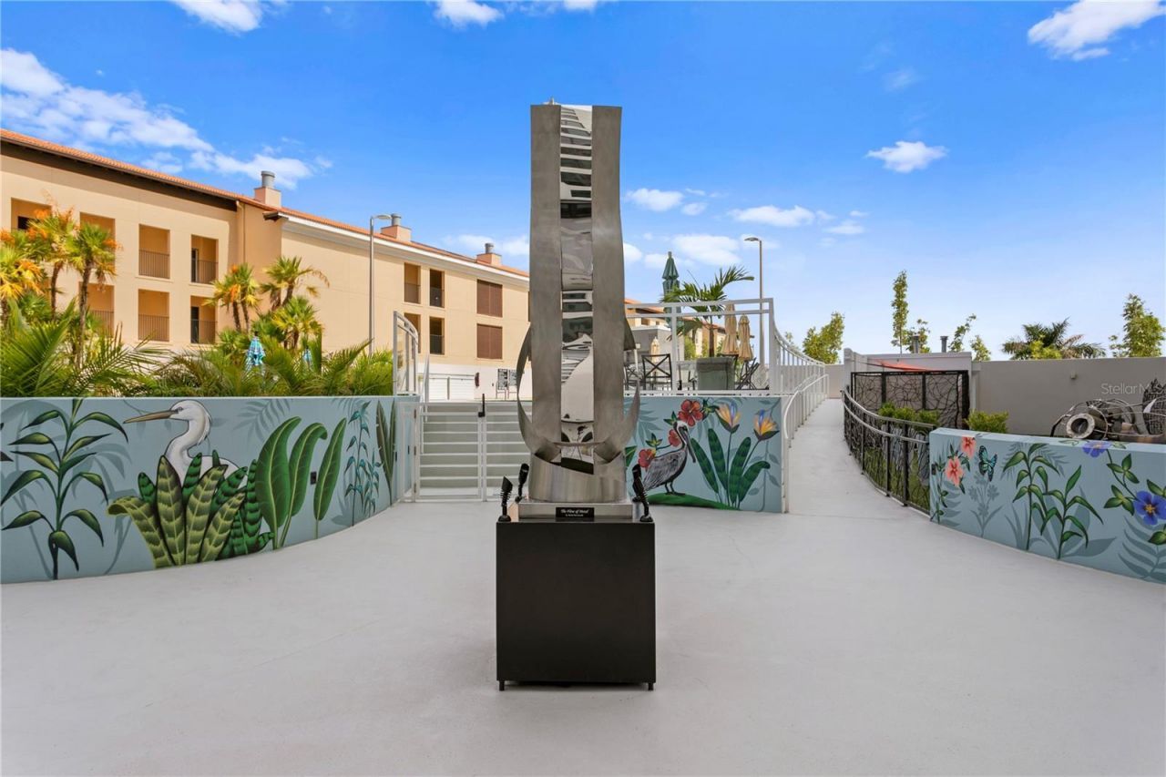 199 Dali Boulevard, Unit PH-2, Saint Petersburg, FL 33701 Photo