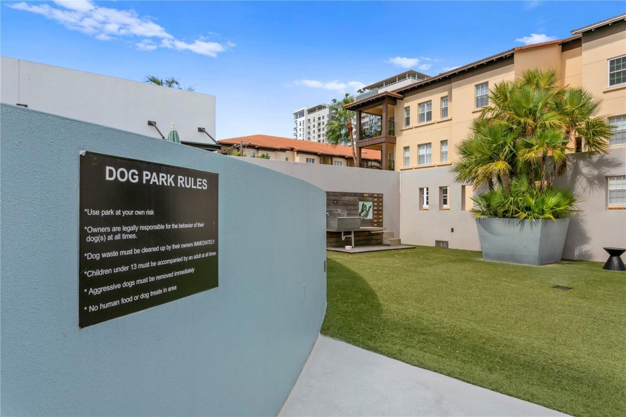 199 Dali Boulevard, Unit PH-2, Saint Petersburg, FL 33701 Photo