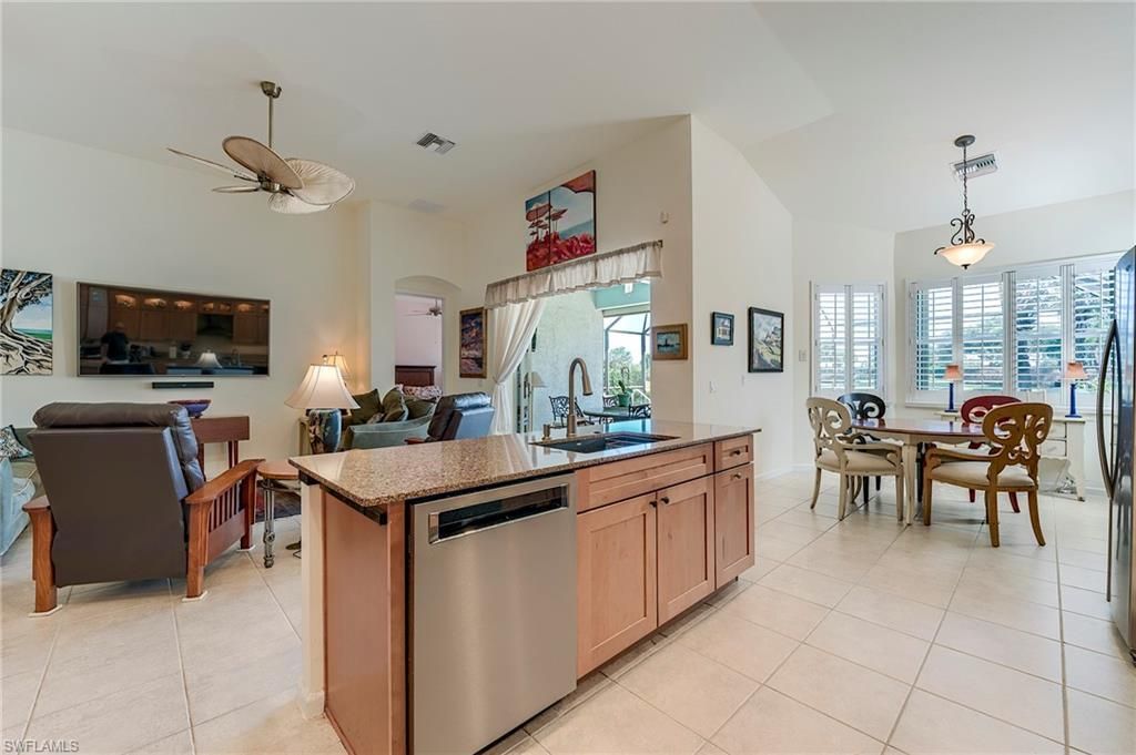 3806 Lakeview Isle Ct, Fort Myers, FL 33905 Photo