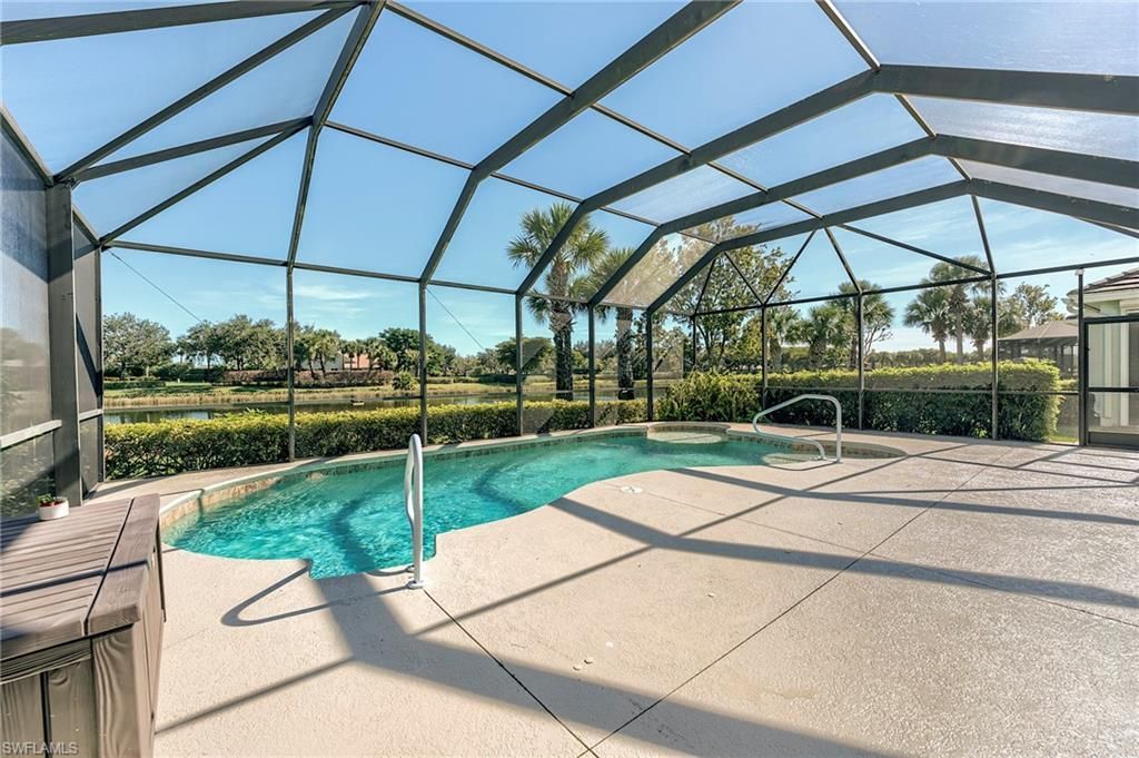 3806 Lakeview Isle Ct, Fort Myers, FL 33905 Photo