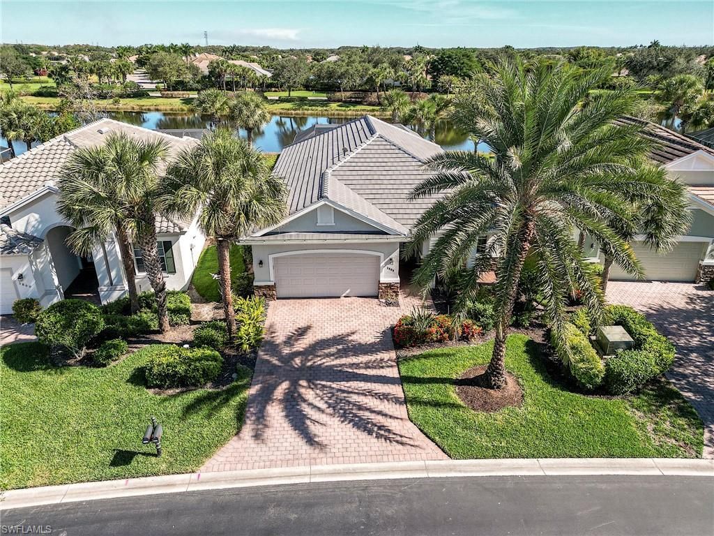3806 Lakeview Isle Ct, Fort Myers, FL 33905 Photo