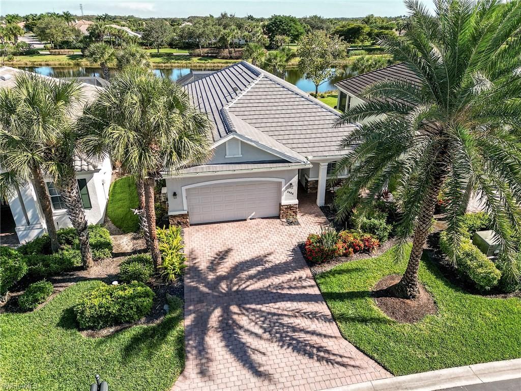3806 Lakeview Isle Ct, Fort Myers, FL 33905 Photo