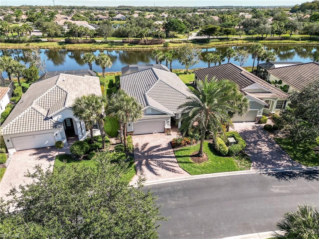 3806 Lakeview Isle Ct, Fort Myers, FL 33905 Photo