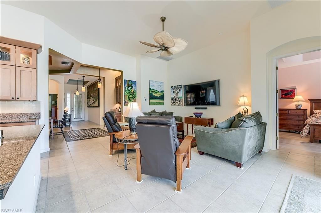 3806 Lakeview Isle Ct, Fort Myers, FL 33905 Photo
