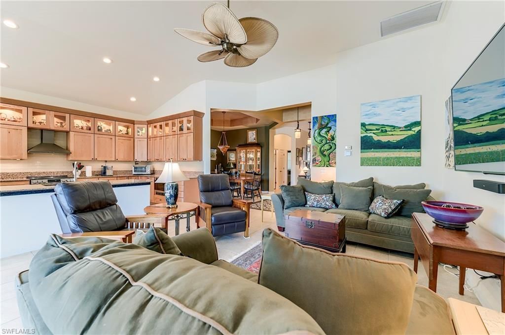 3806 Lakeview Isle Ct, Fort Myers, FL 33905 Photo