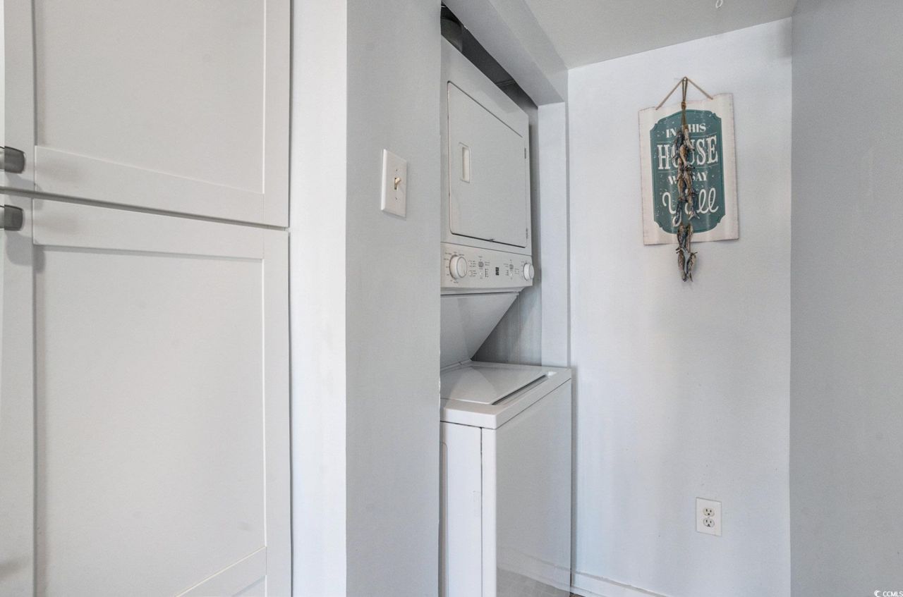 9661 Shore Dr. Photo 15