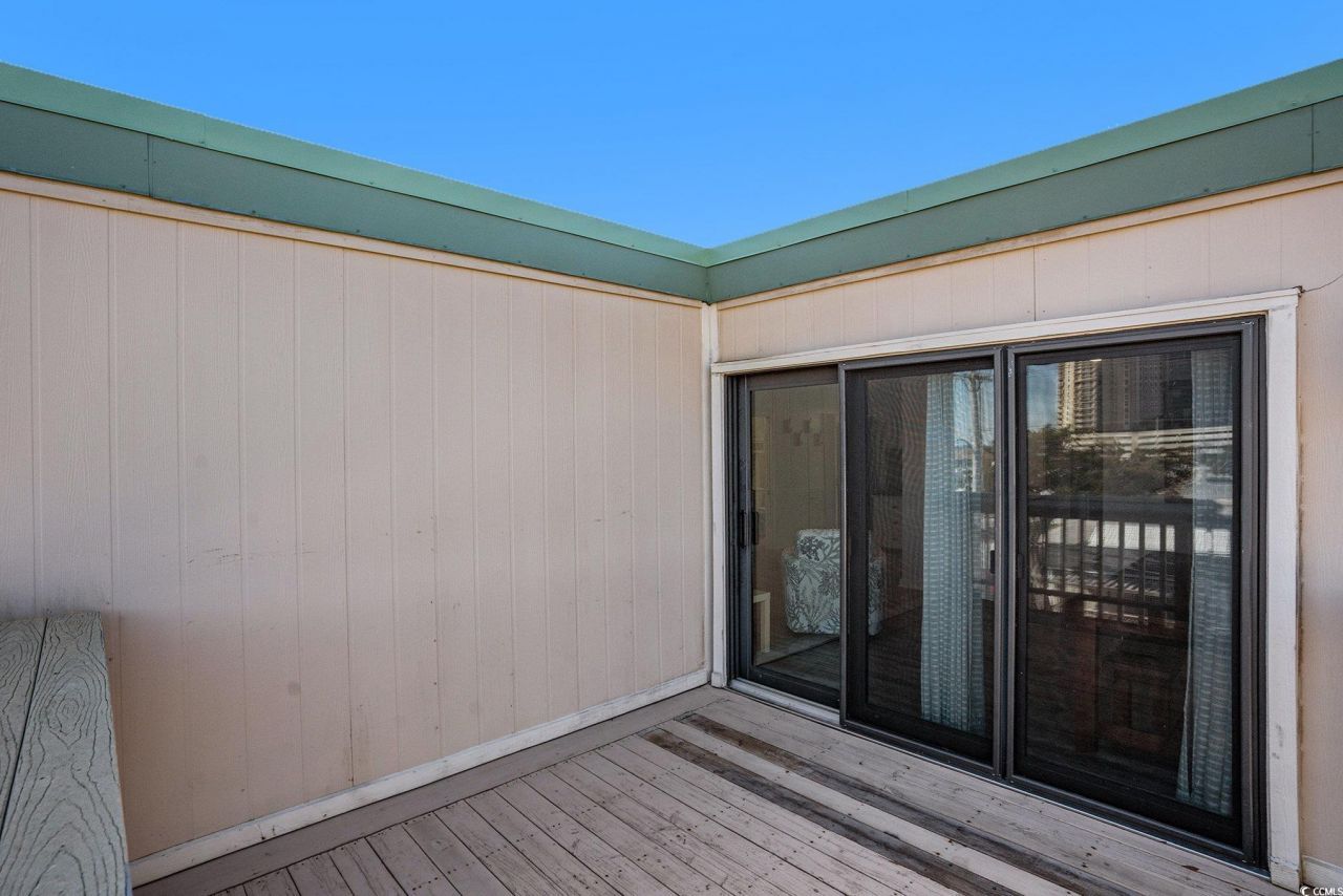 9661 Shore Dr. Photo 22