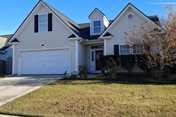 206 Equinox Circle photo 4