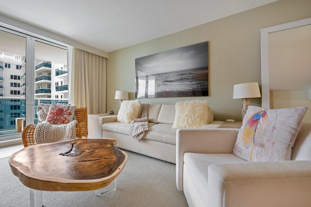 102 24th St, Unit 1204, Miami Beach, FL 33139 Photo