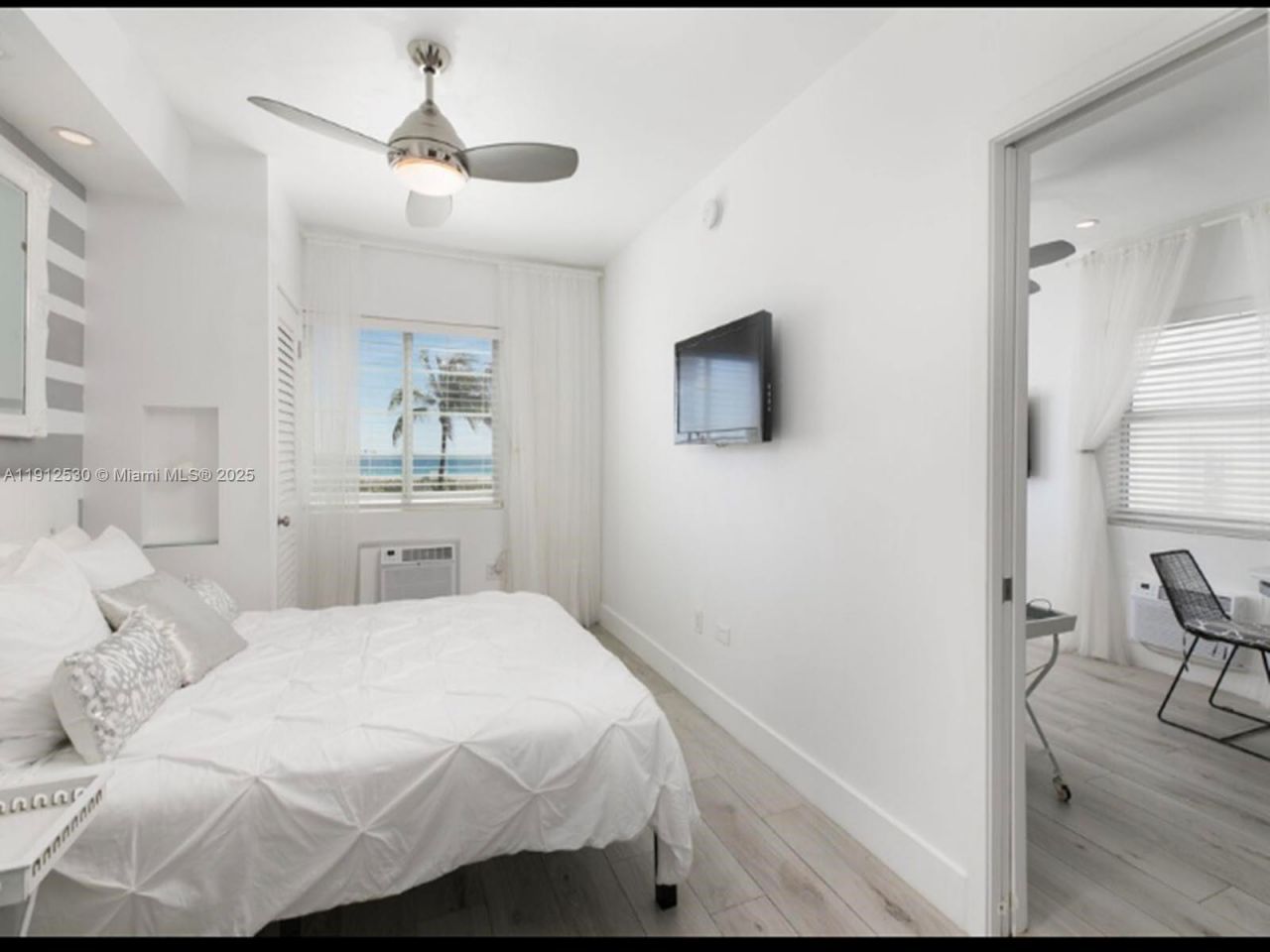 335 Ocean Dr, Unit 239, Miami Beach, FL 33139 Photo