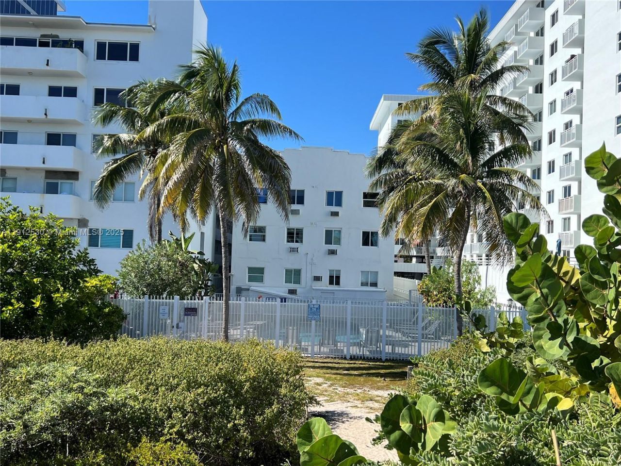 335 Ocean Dr, Unit 239, Miami Beach, FL 33139 Photo