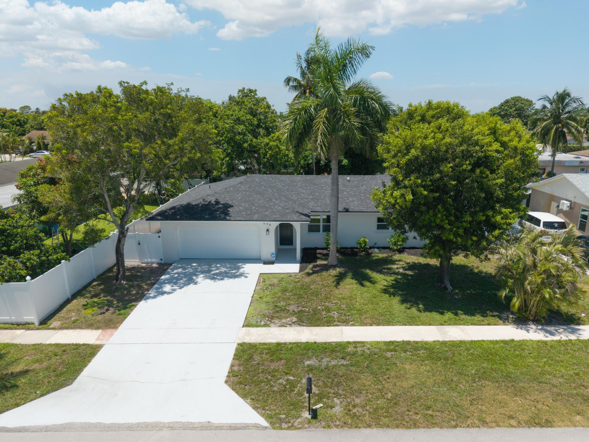 598 Coral Way, Delray Beach, FL 33445 Photo