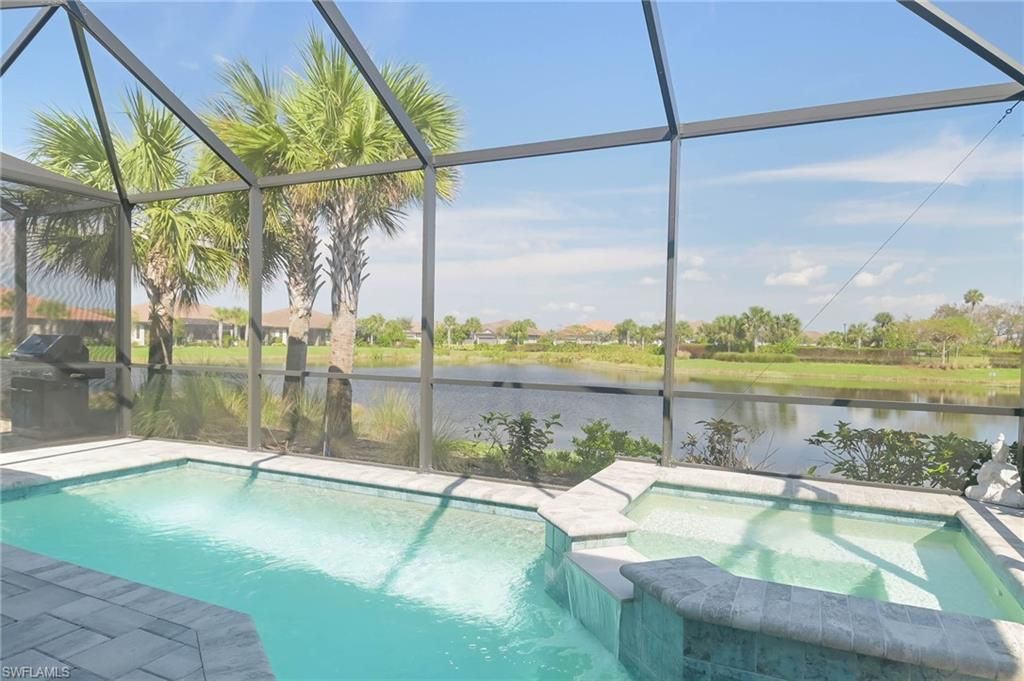 8013 Calle Canovas Ct, Naples, FL 34114 Photo