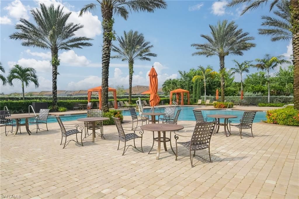8013 Calle Canovas Ct, Naples, FL 34114 Photo